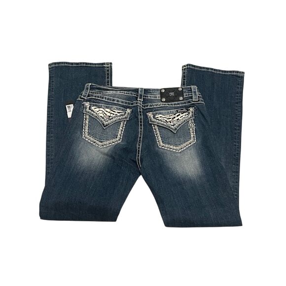 Miss Me Women's Embellished Flap Pockets Bootcut Jeans Blue Denim Size 32 NWT - Picture 3 of 5